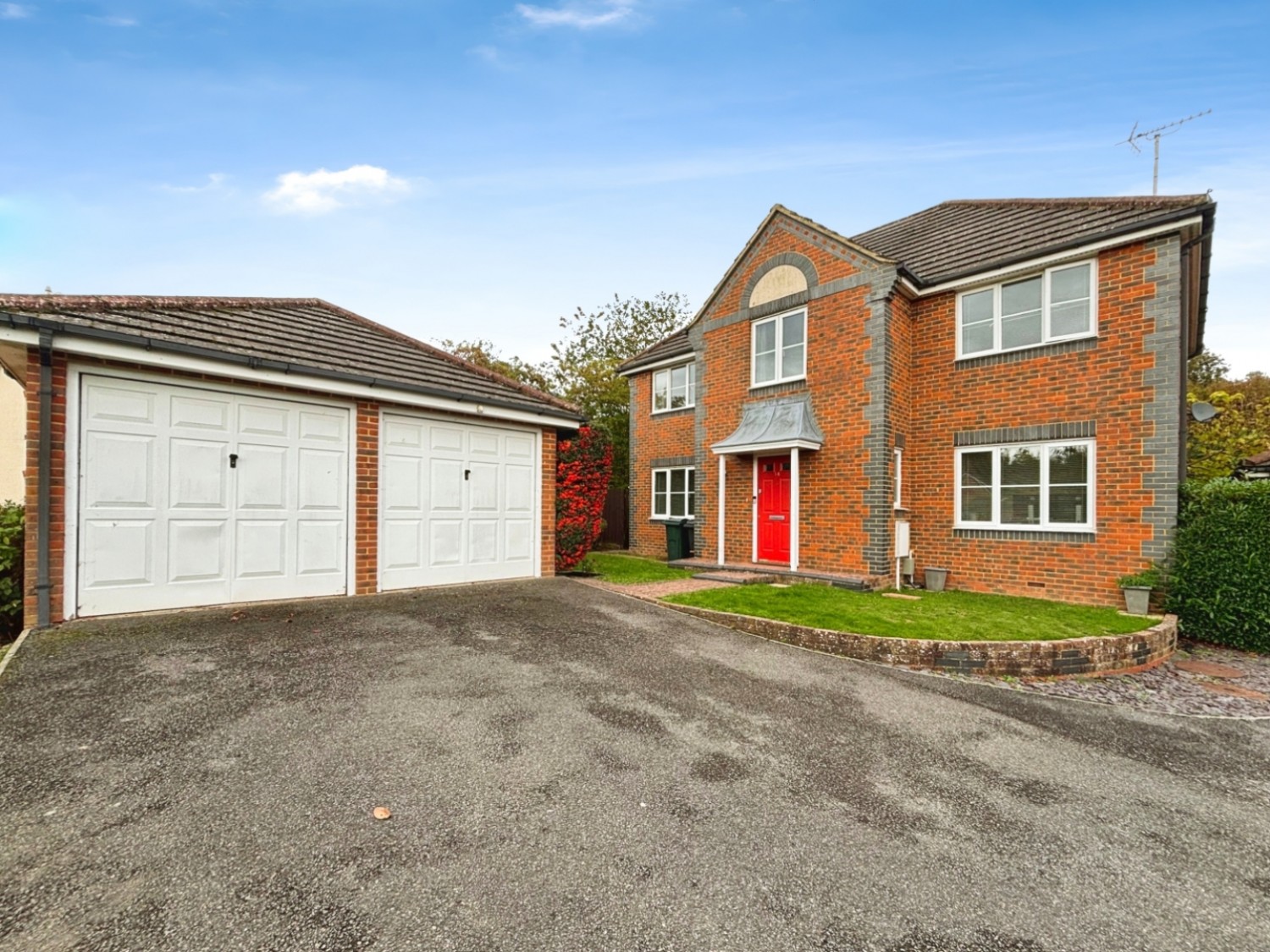 Blossom Lane, Ashford