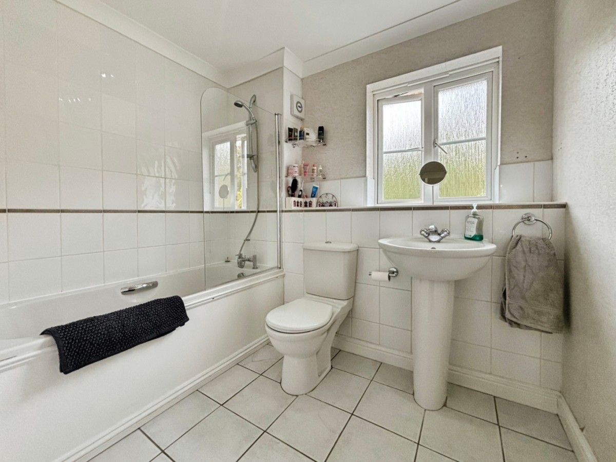 Blossom Lane, Ashford