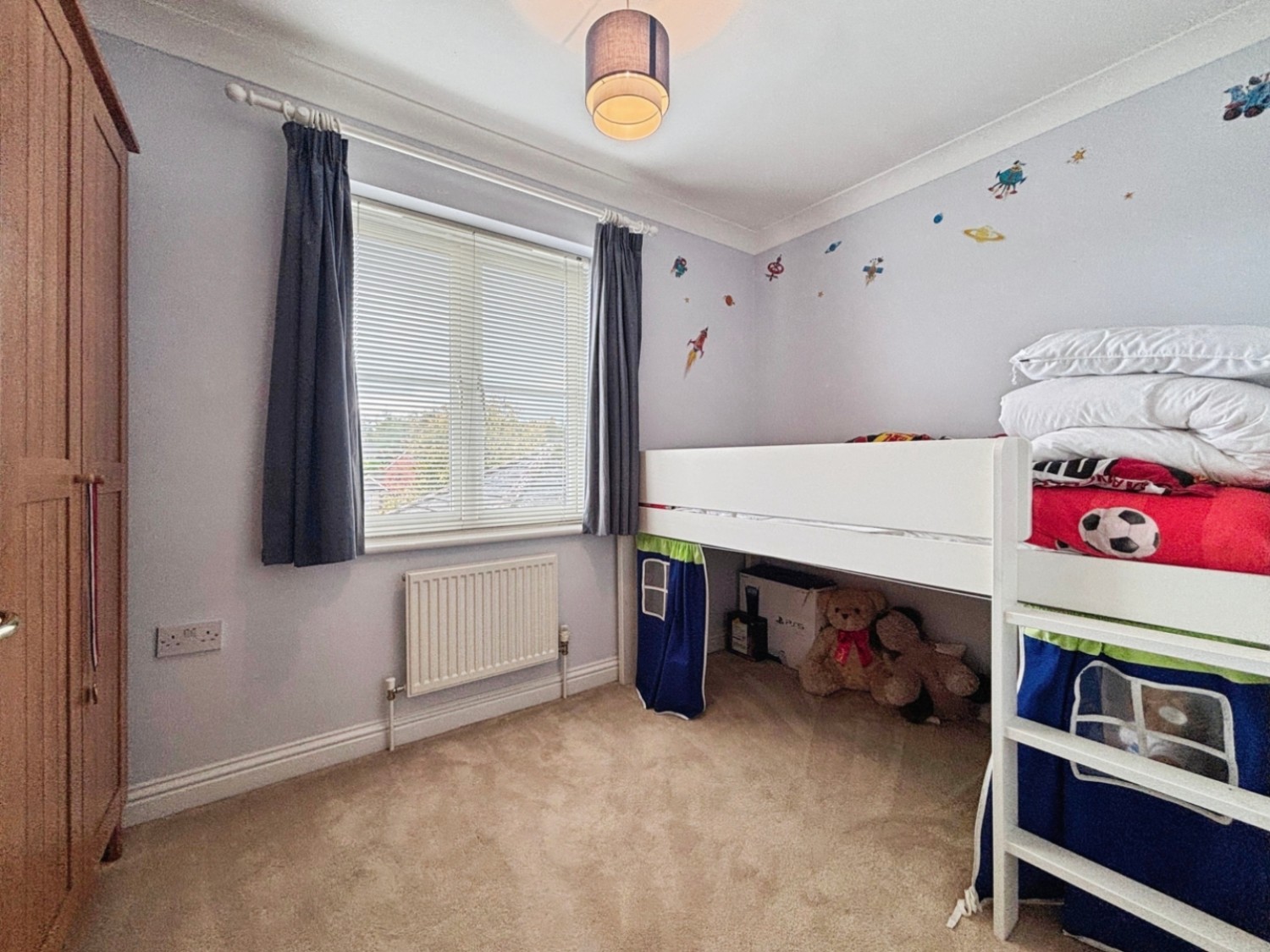 Blossom Lane, Ashford