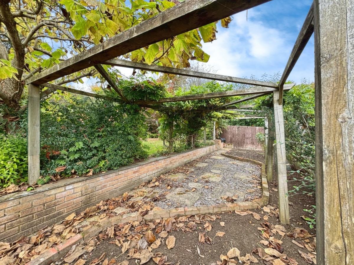 Blossom Lane, Ashford