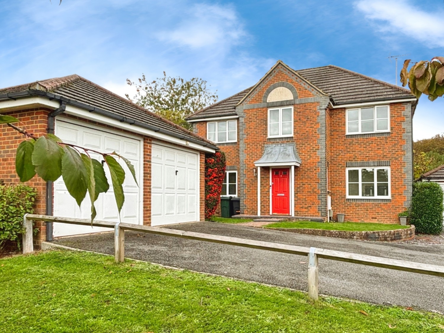 Blossom Lane, Ashford