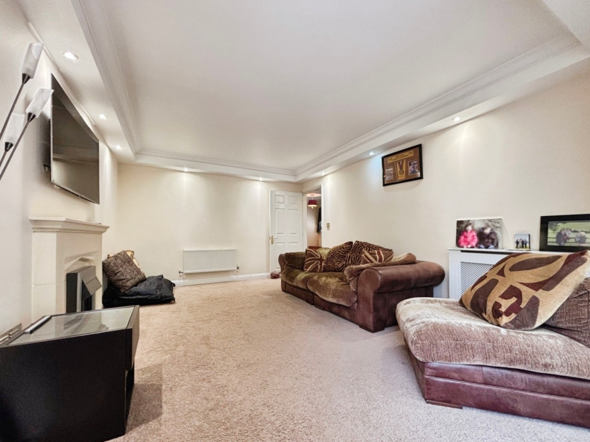 Blossom Lane, Ashford