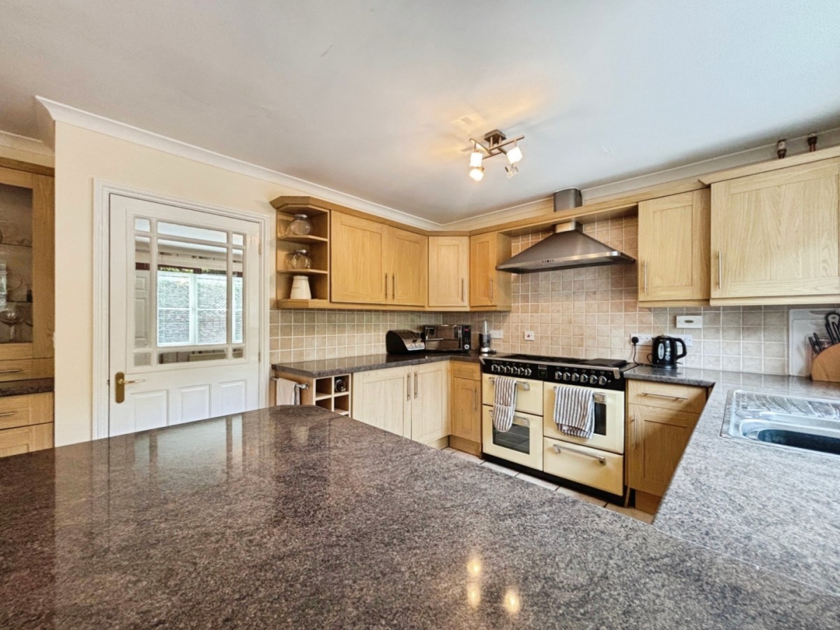 Blossom Lane, Ashford