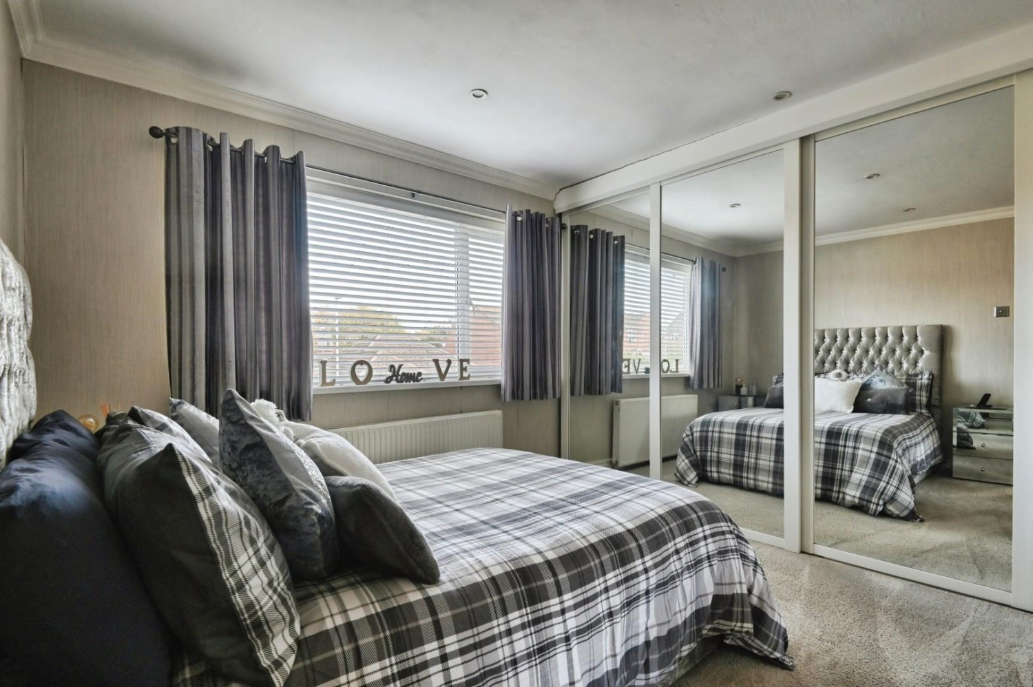 3 bedroom House for sale in Stephenson Close, Glascote, Tamworth