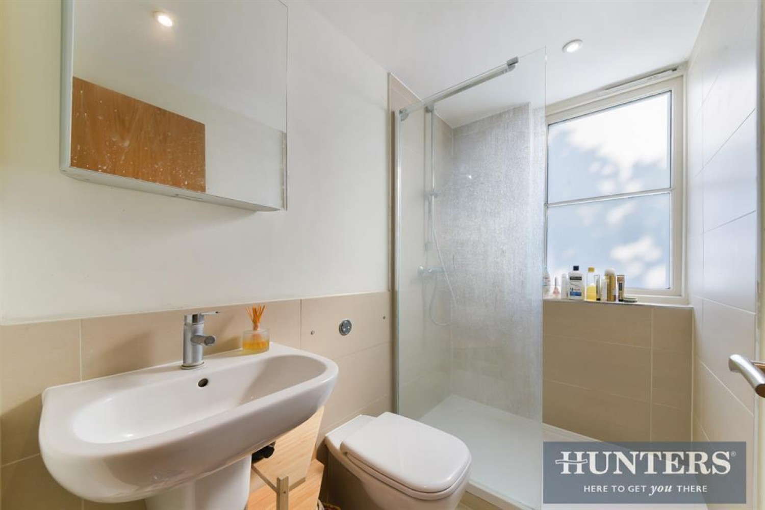 London Road, Morden, SM4 5PT