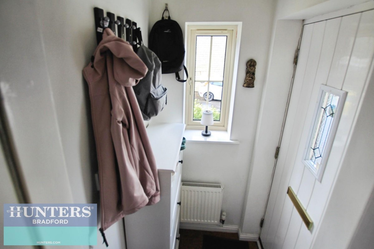 Royd Moor Road Bradford, West Yorkshire, BD4 0TR