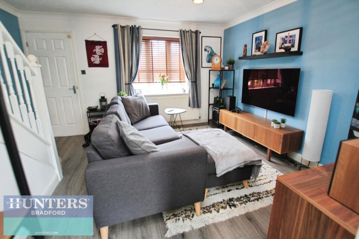 Royd Moor Road Bradford, West Yorkshire, BD4 0TR