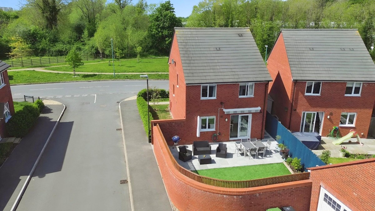 Rowbotham Way, Great Oldbury, GL10 3GW