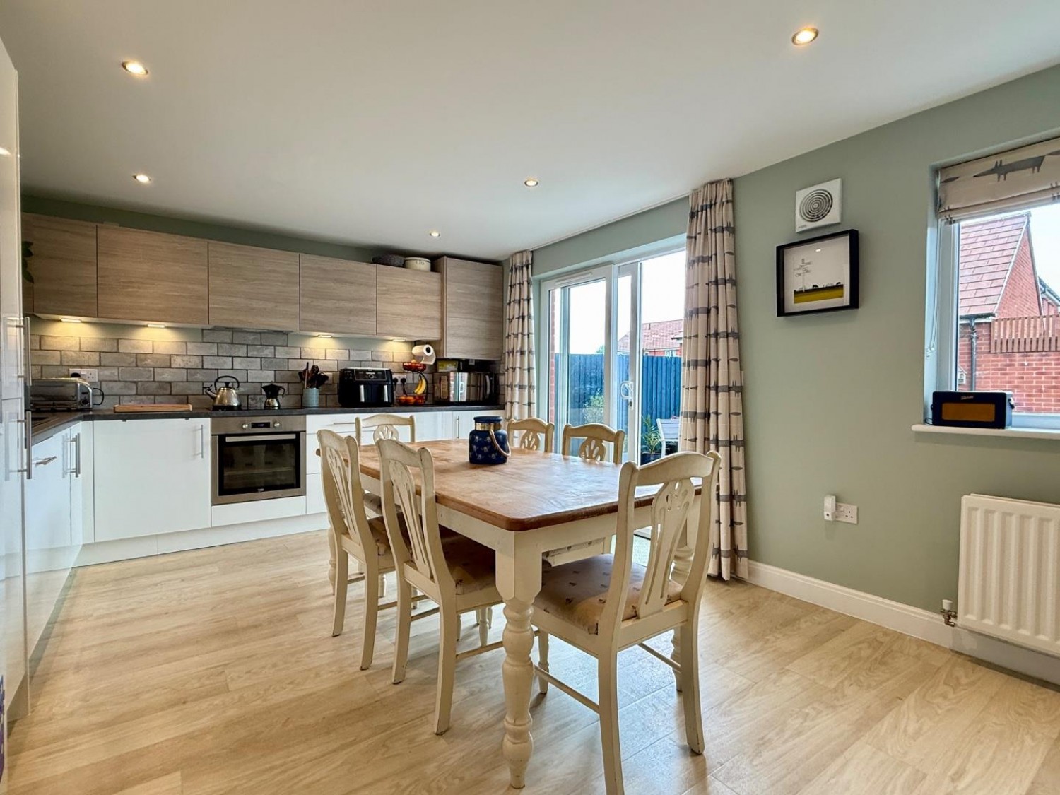 Rowbotham Way, Great Oldbury, GL10 3GW