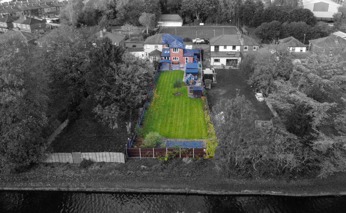 Sandersons Croft, Leigh