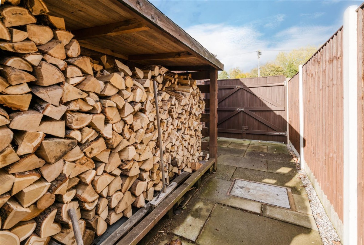 Sandersons Croft, Leigh