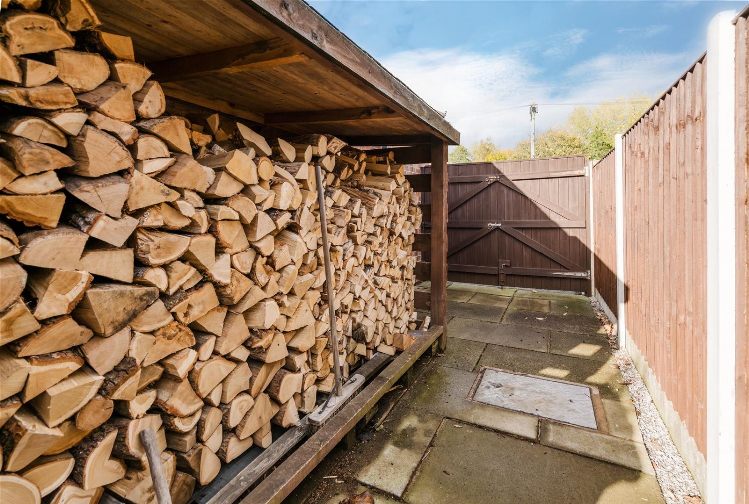 Sandersons Croft, Leigh