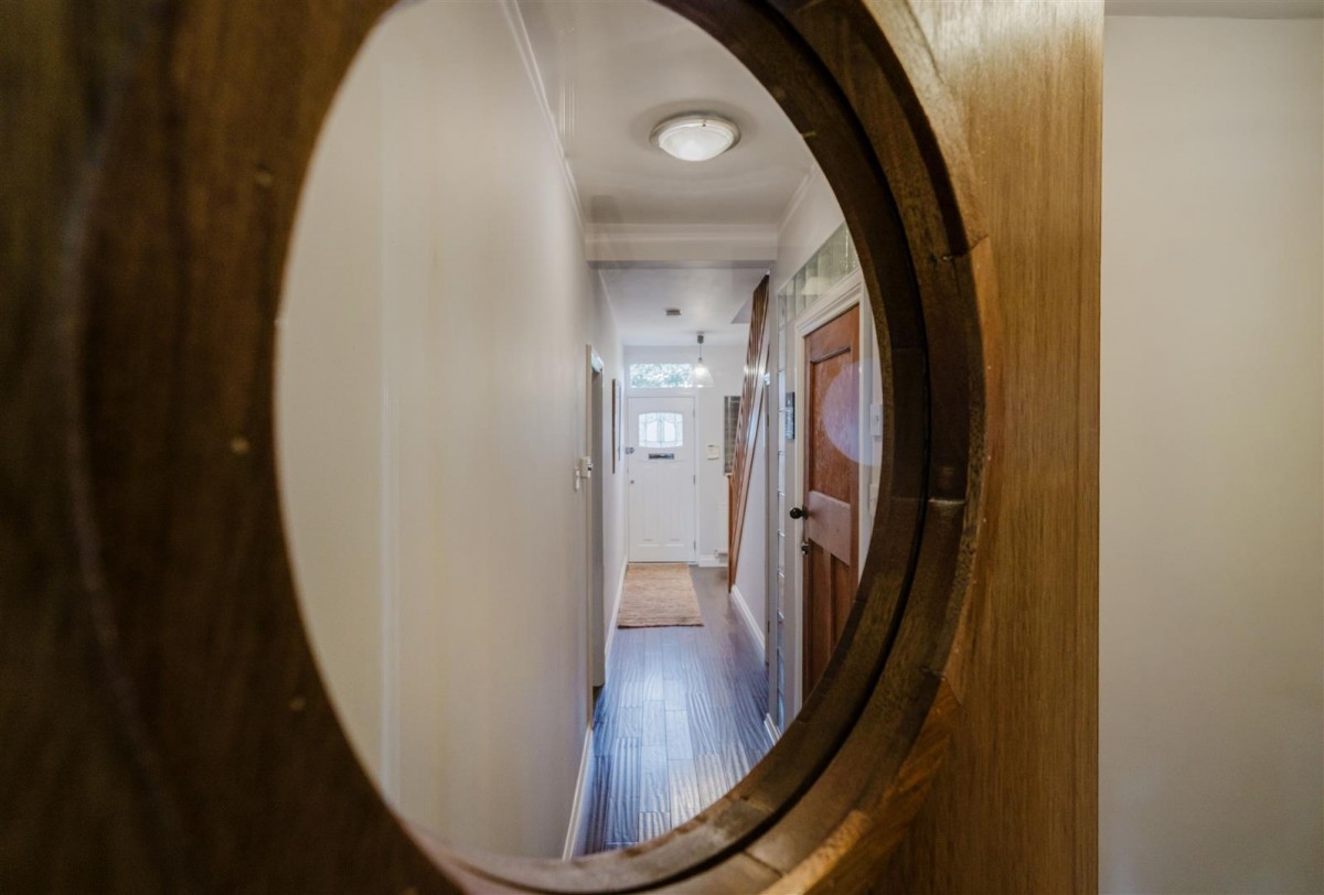 Sandersons Croft, Leigh