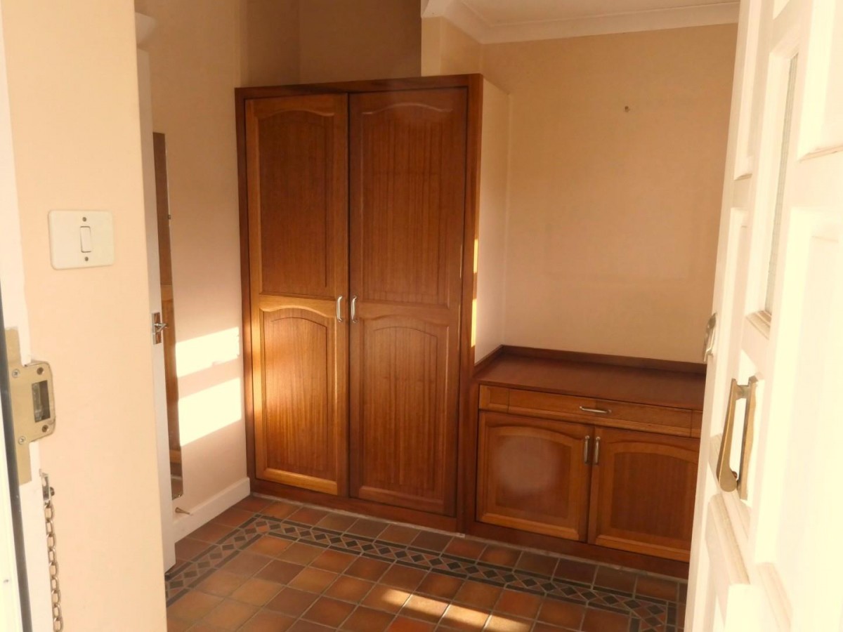 Orchard Rise, Olveston, Bristol