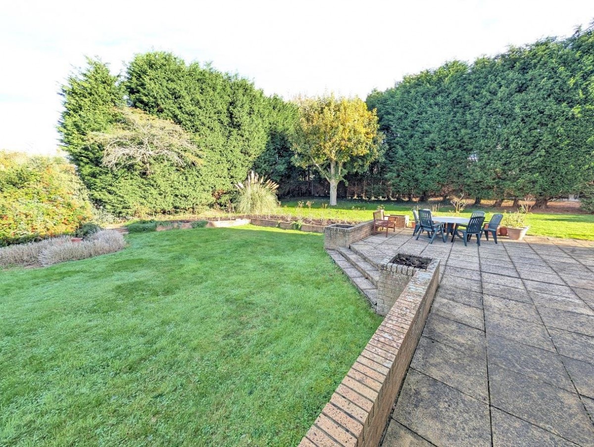 Orchard Rise, Olveston, Bristol