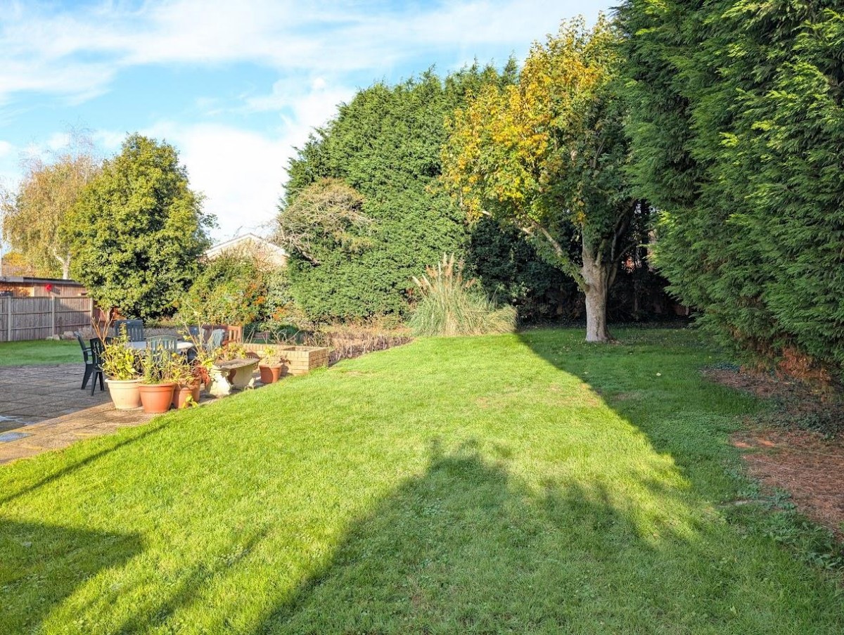 Orchard Rise, Olveston, Bristol