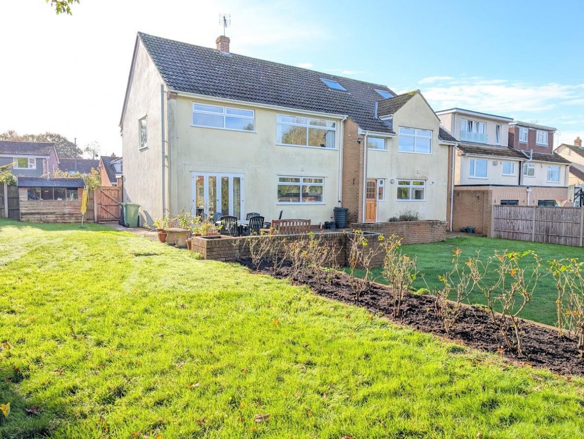 Orchard Rise, Olveston, Bristol