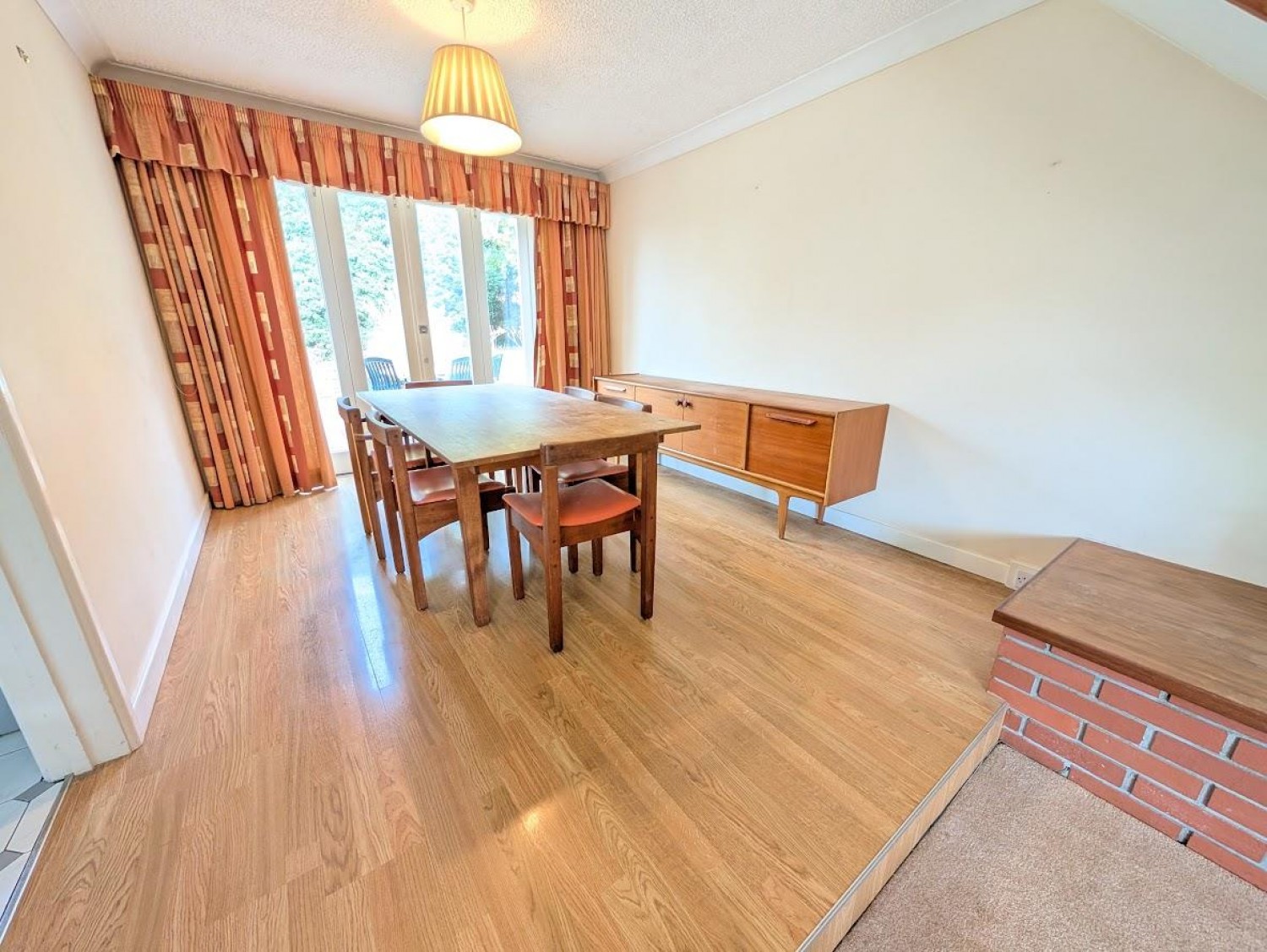 Orchard Rise, Olveston, Bristol