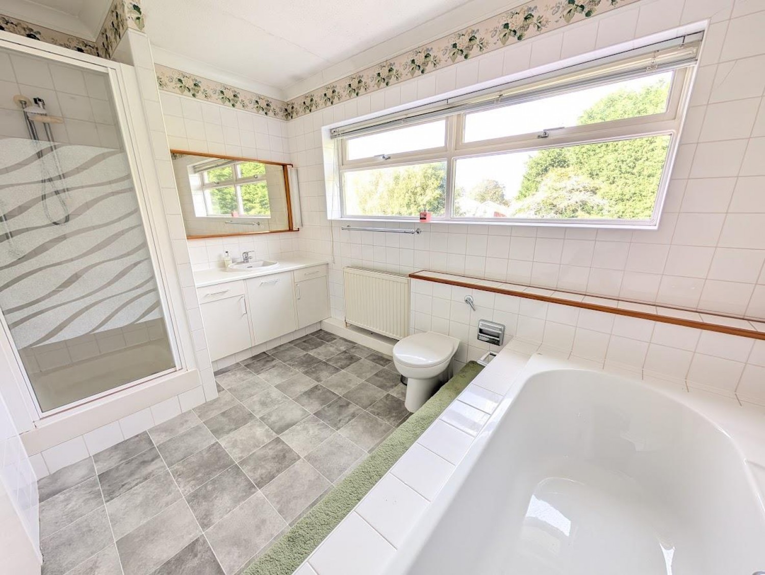 Orchard Rise, Olveston, Bristol