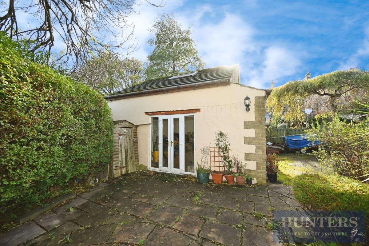 Bradford Road, Idle, Bradford