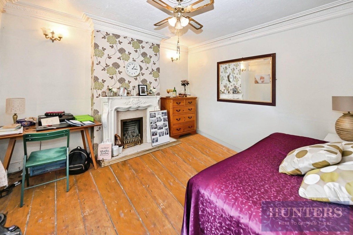 Bradford Road, Idle, Bradford