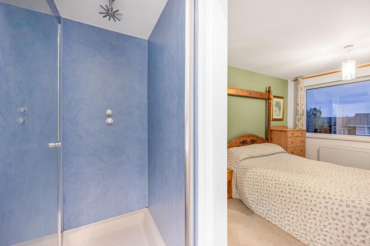 Woodmarsh Close, Bristol