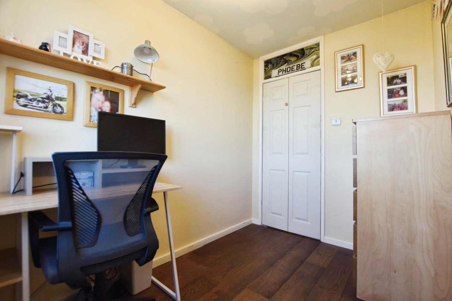 Woodmarsh Close, Bristol