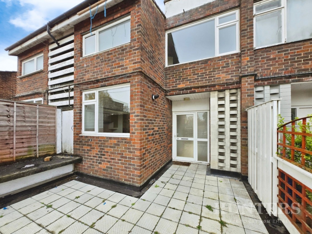 Beacon Grove, Carshalton, Surrey, SM5 3BA