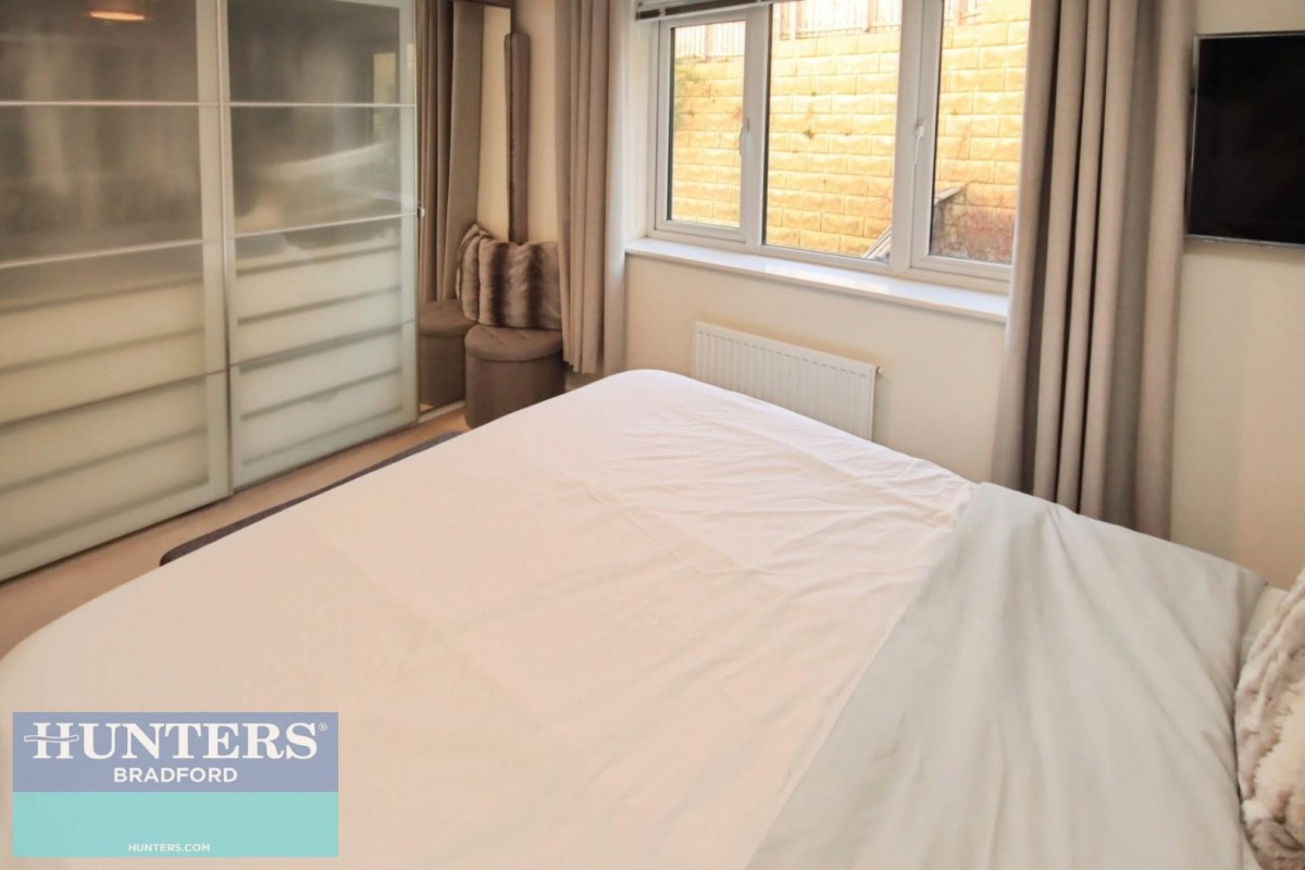 Meadow Bank Allerton, Bradford, BD15 8HL