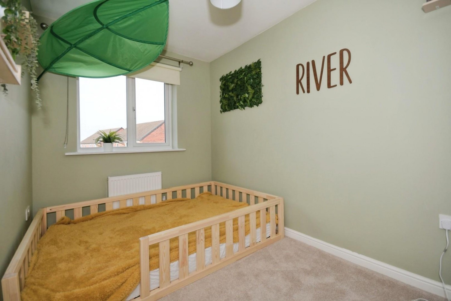 Masefield Avenue, Holmewood, Chesterfield, S42 5TN