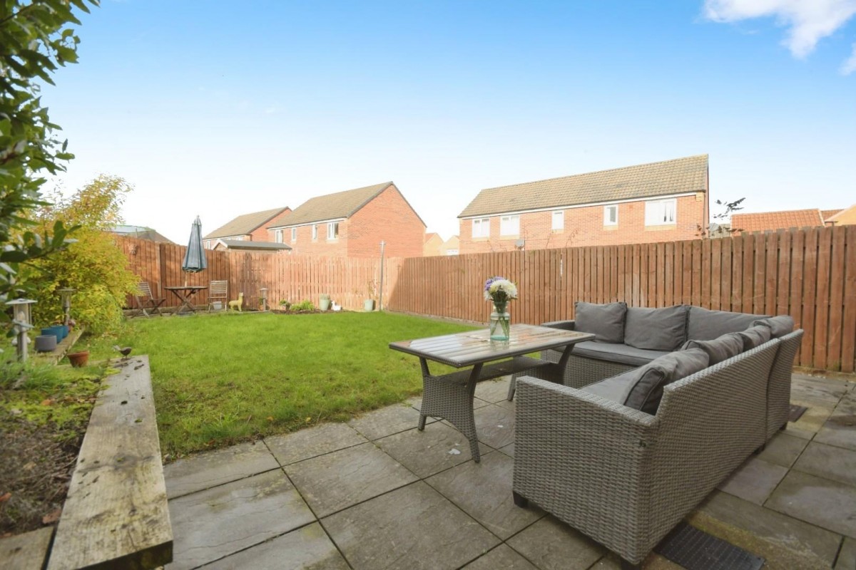 Masefield Avenue, Holmewood, Chesterfield, S42 5TN