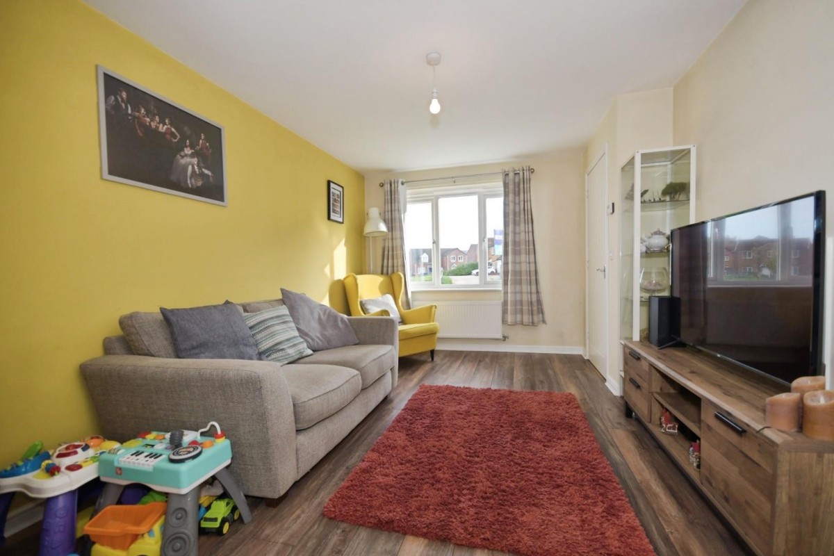 Masefield Avenue, Holmewood, Chesterfield, S42 5TN