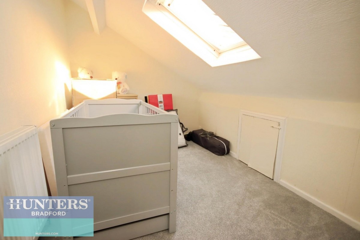 Glendale Drive Bradford, West Yorkshire, BD6 2LS