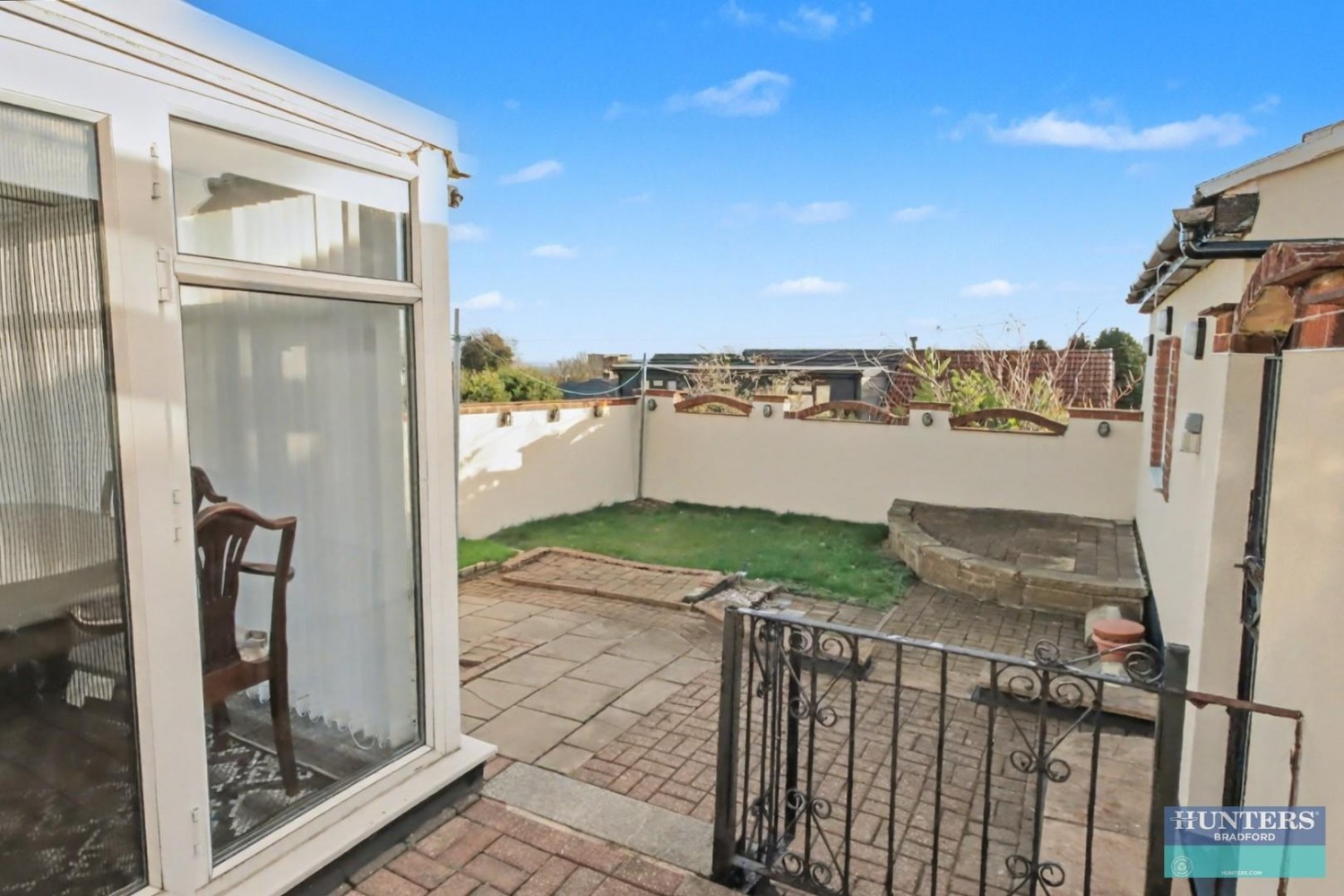 Glendale Drive Bradford, West Yorkshire, BD6 2LS