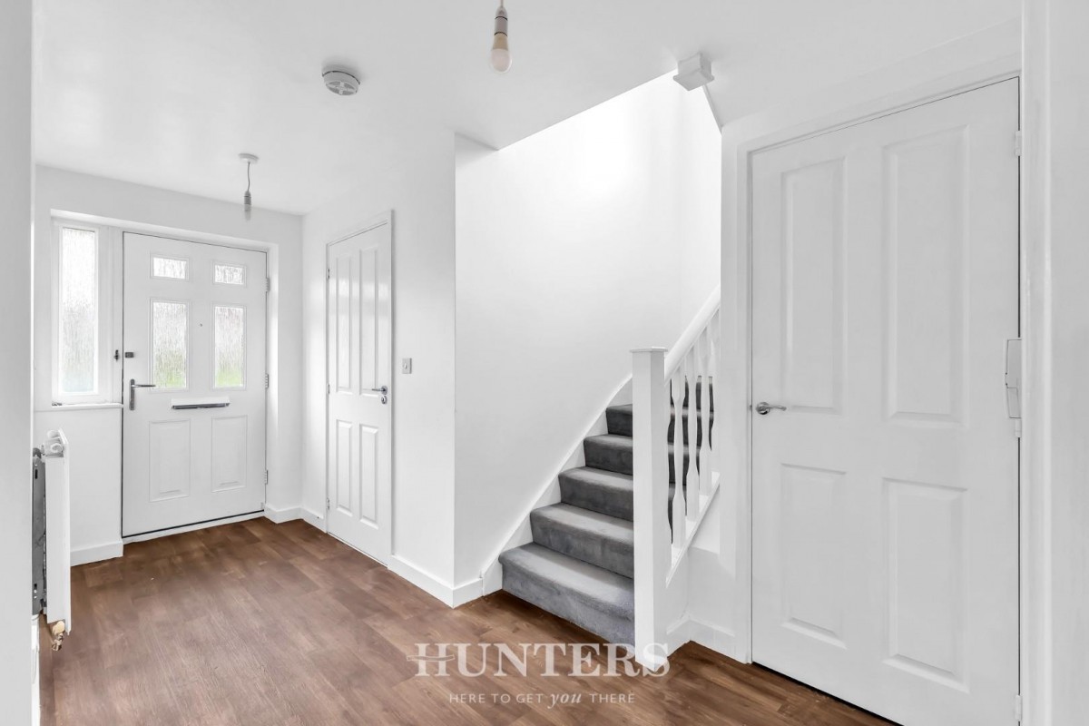 Martindale Crescent, Middleton M24