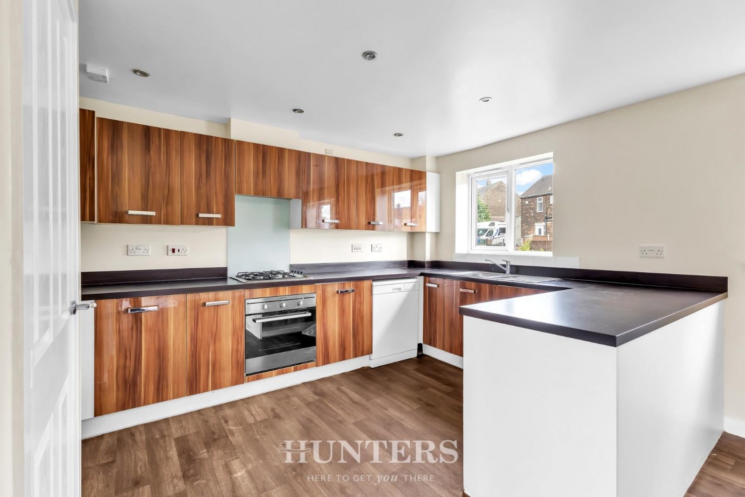 Martindale Crescent, Middleton M24