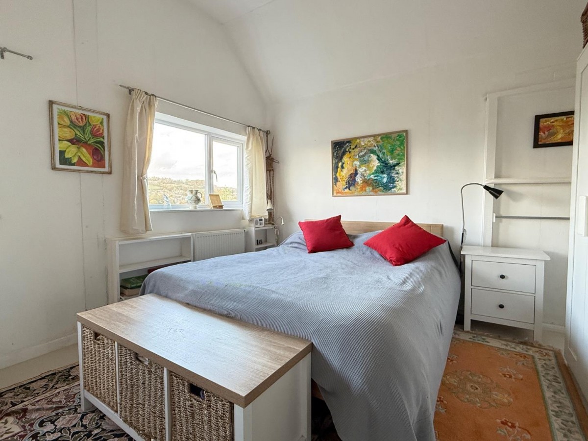 Middle Leazes, Stroud