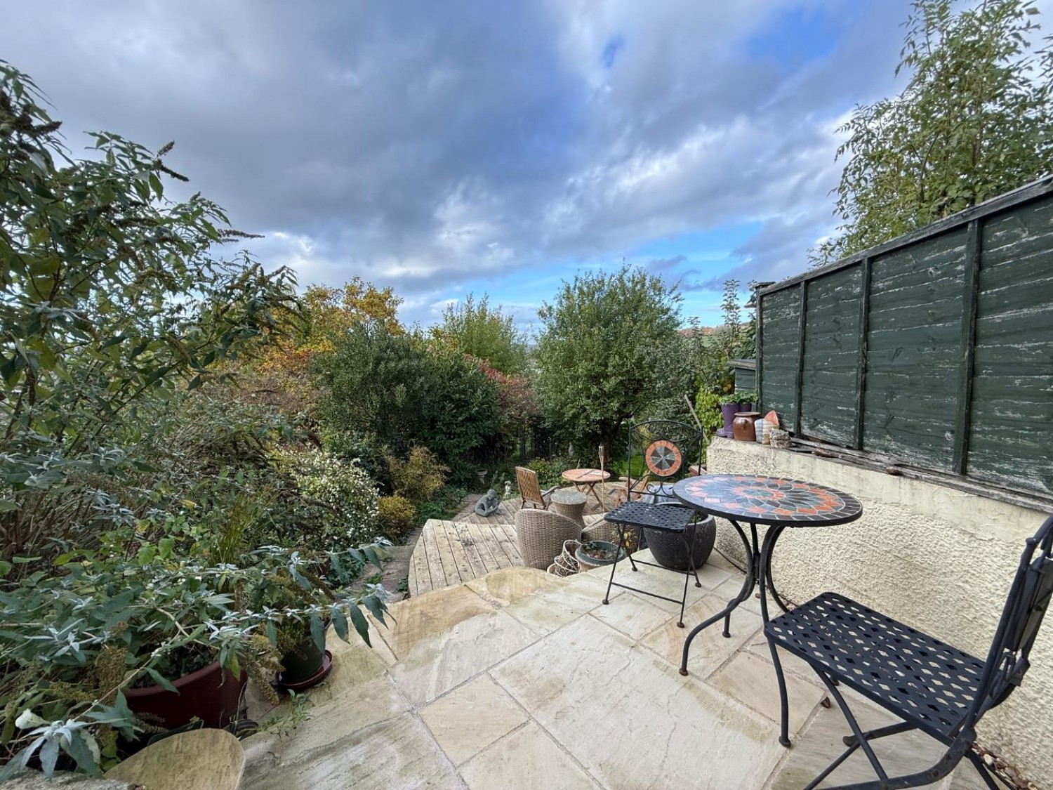 Middle Leazes, Stroud