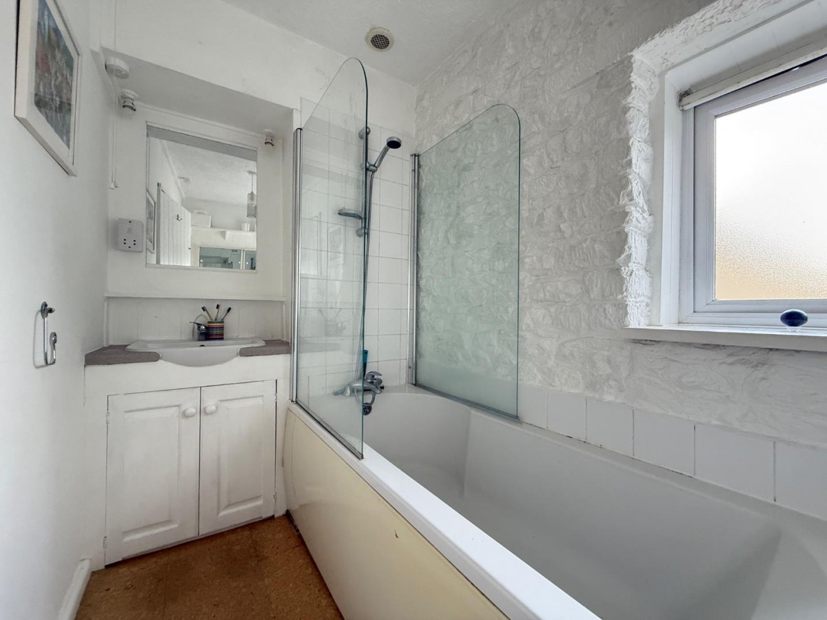 Middle Leazes, Stroud