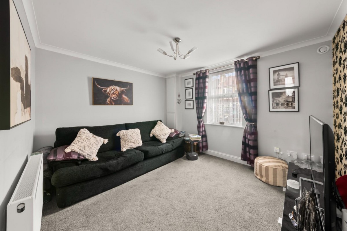 Nellgrove Road, Uxbridge