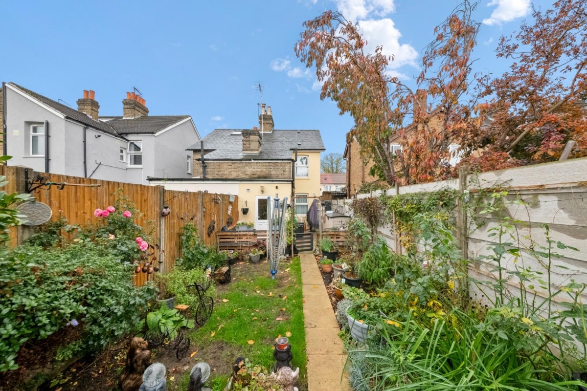 Nellgrove Road, Uxbridge