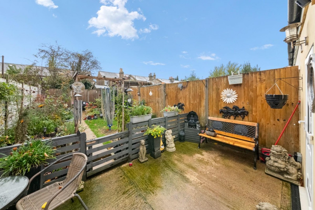 Nellgrove Road, Uxbridge