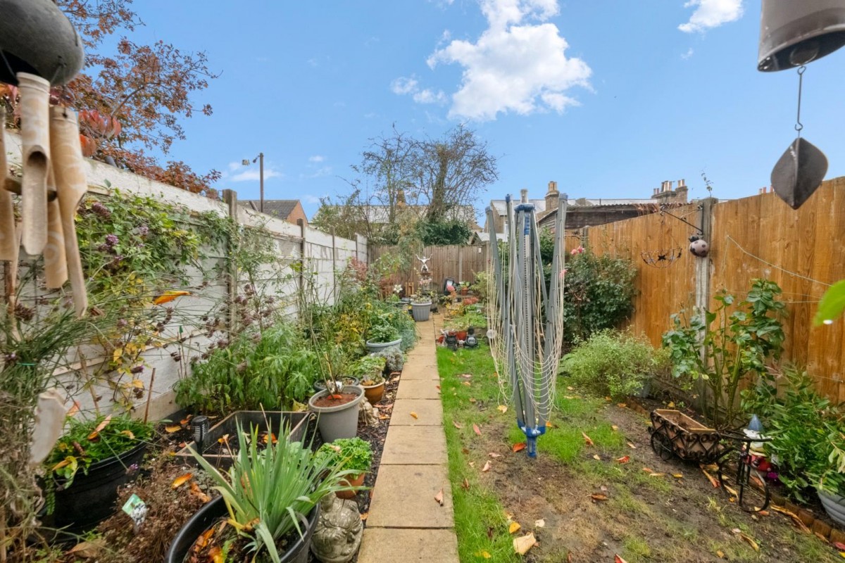 Nellgrove Road, Uxbridge