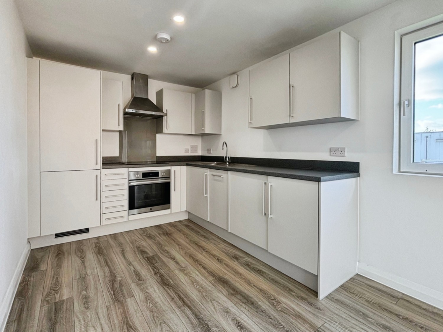 Newtown Road, Ashford