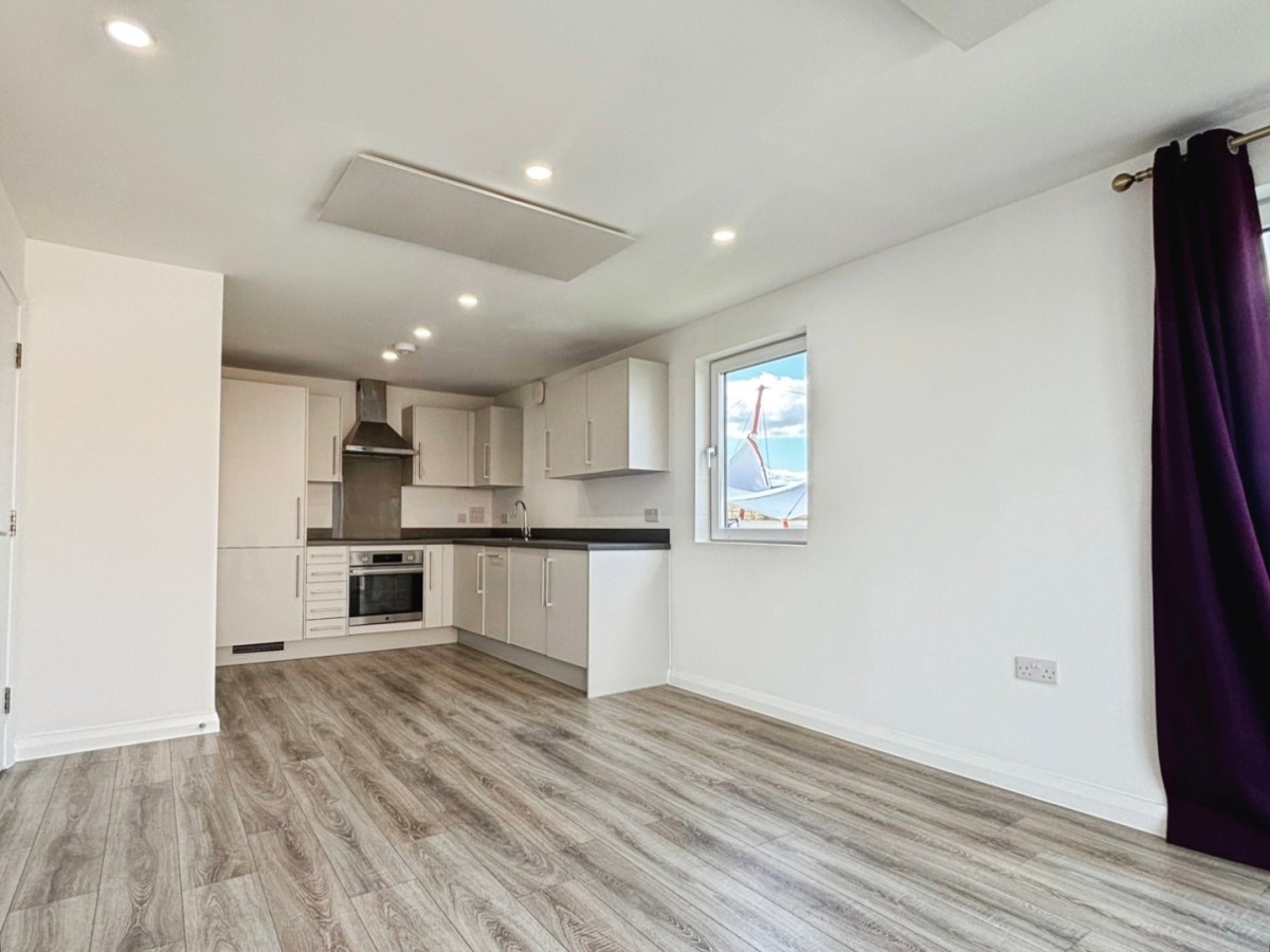 Newtown Road, Ashford