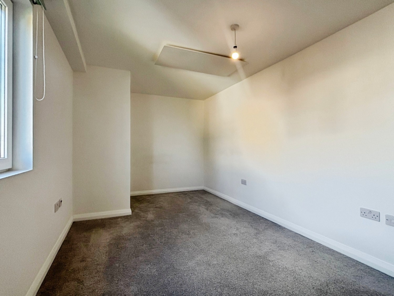 Newtown Road, Ashford