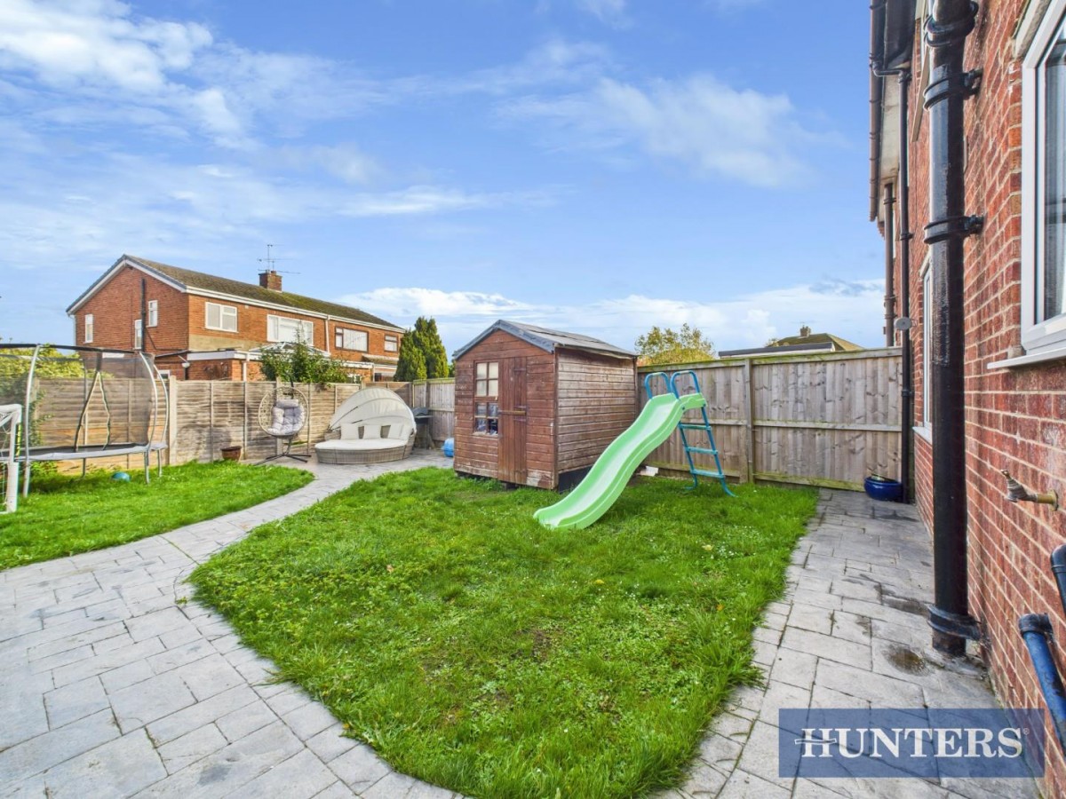 Wray Close, Beverley, HU17 9QG