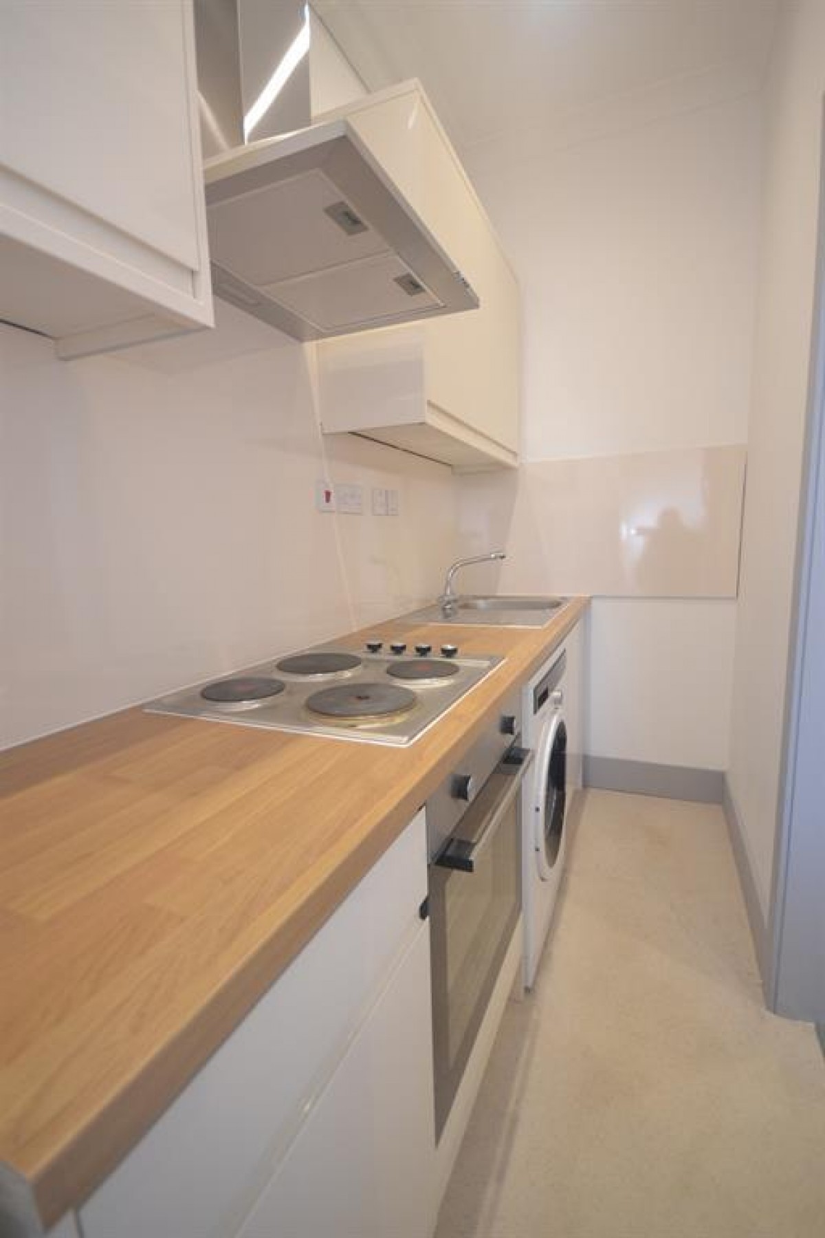 London Road, Reading, Berkshire