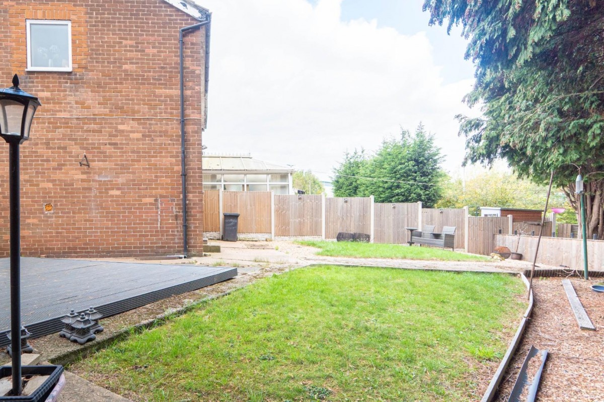 Swinnow Gardens, Leeds