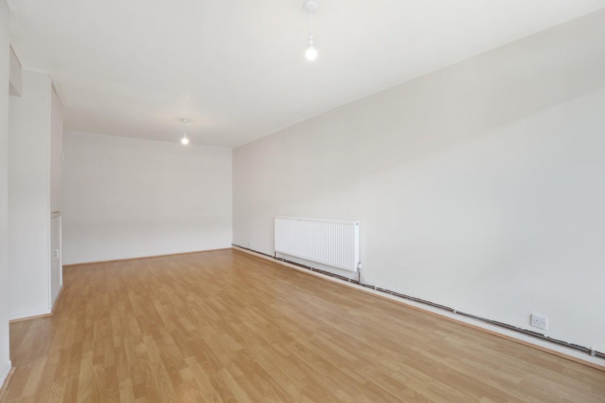 Flaxman Road, London, SE5